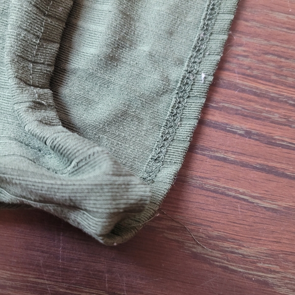 No boundaries Green day dress - Picture 3 of 9